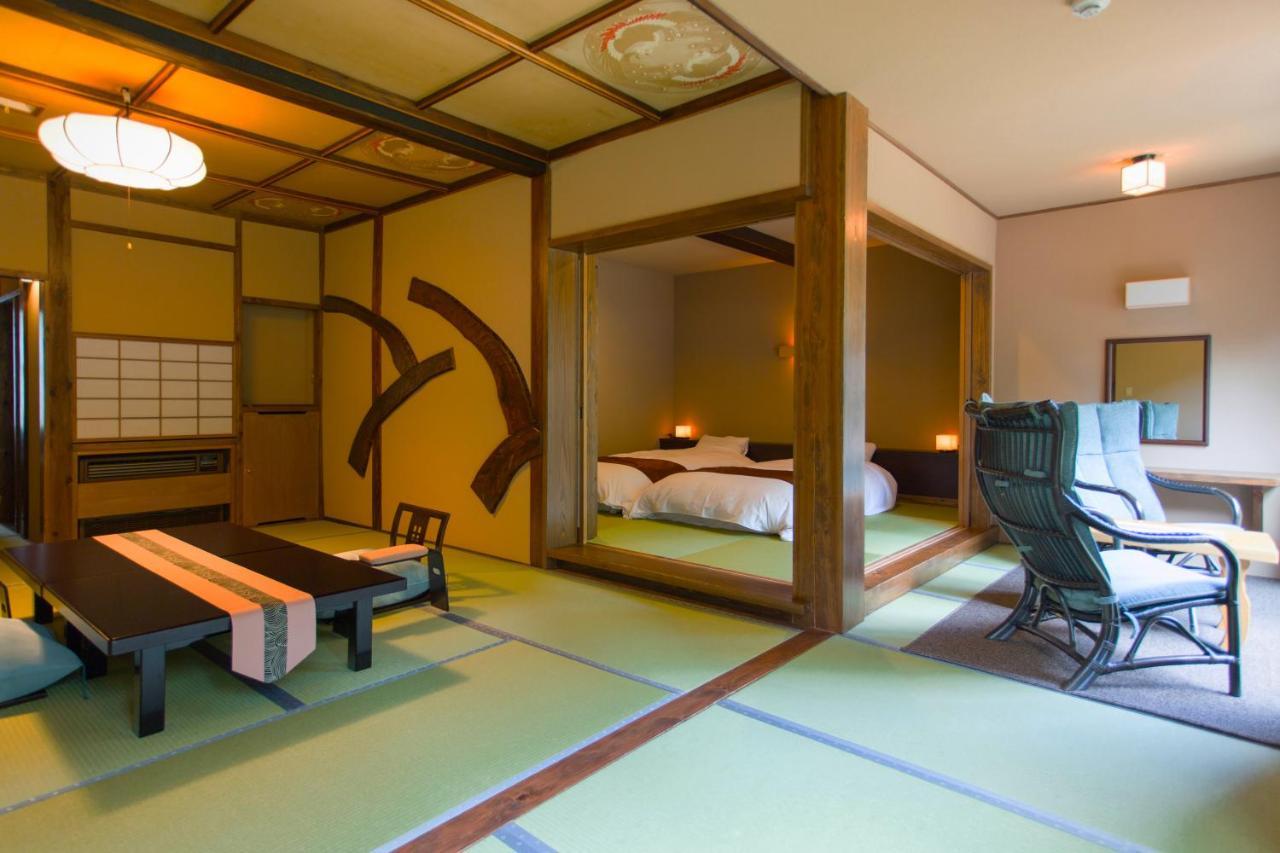 Honke Bankyu Hotell Nikko Eksteriør bilde