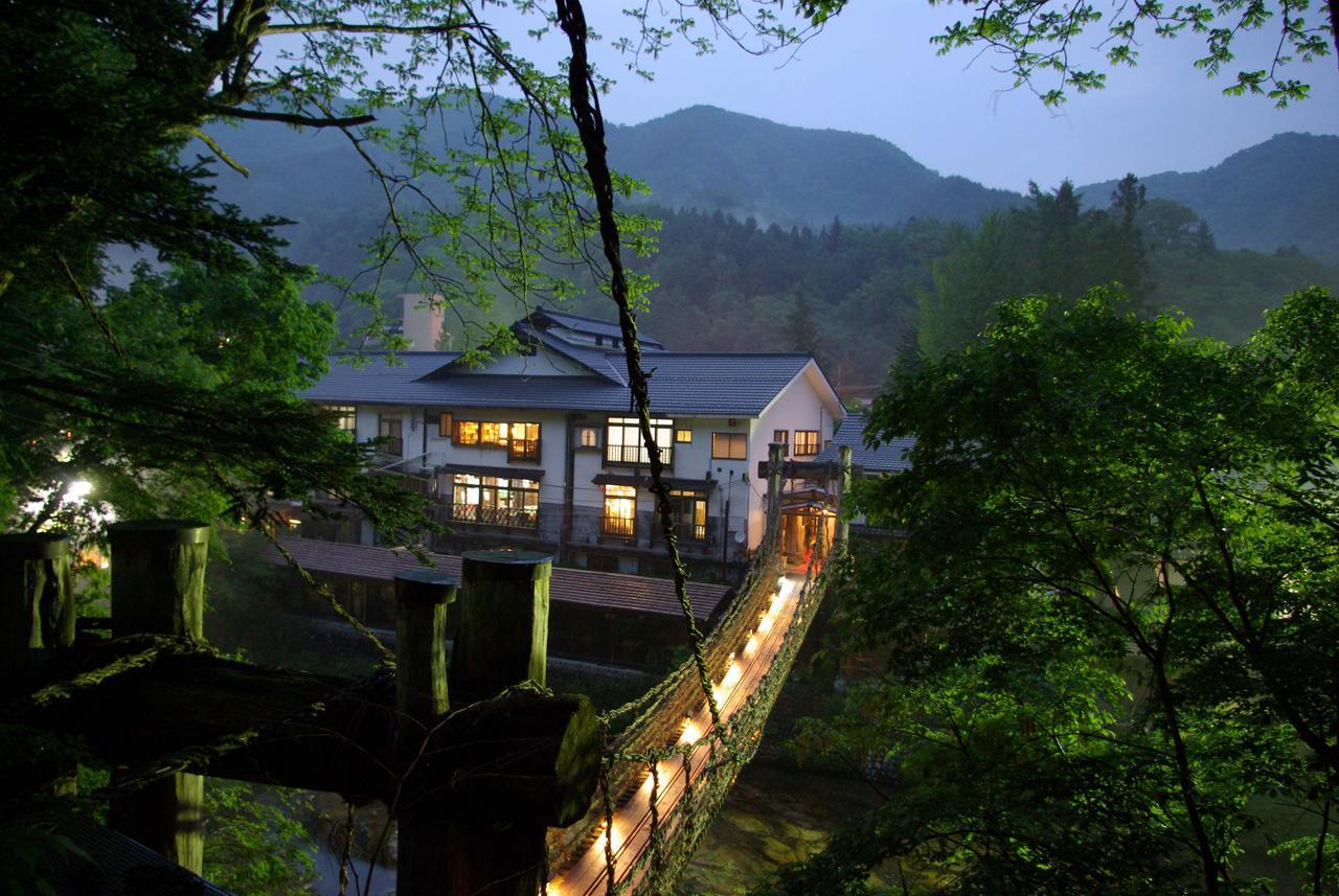 Honke Bankyu Hotell Nikko Eksteriør bilde