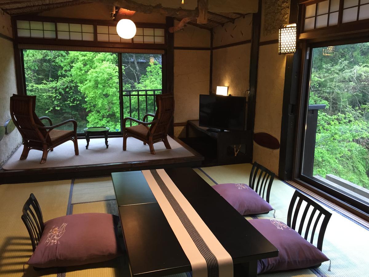 Honke Bankyu Hotell Nikko Eksteriør bilde